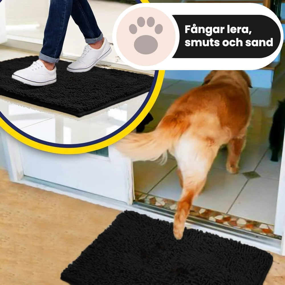 Tassa fångar lera, smuts och sand vid ytterdörren